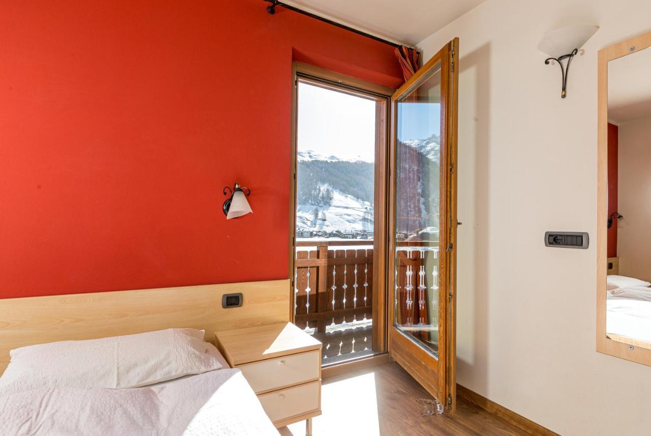 Chalet Kiara - Appartamenti Abar Livigno Exterior photo