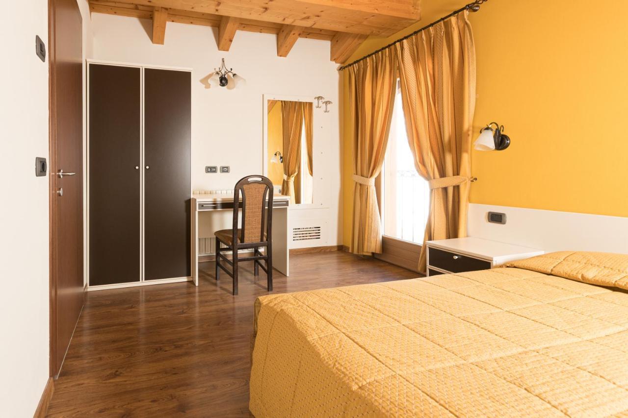 Chalet Kiara - Appartamenti Abar Livigno Exterior photo